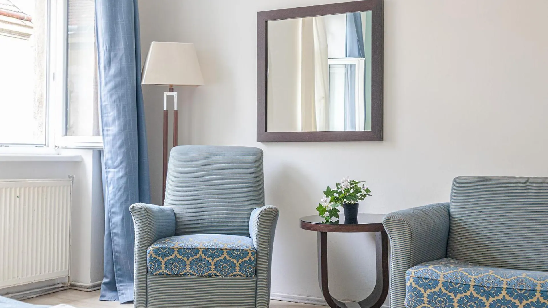 Inviting 2Br Shared Apt - Centrally Located contacts