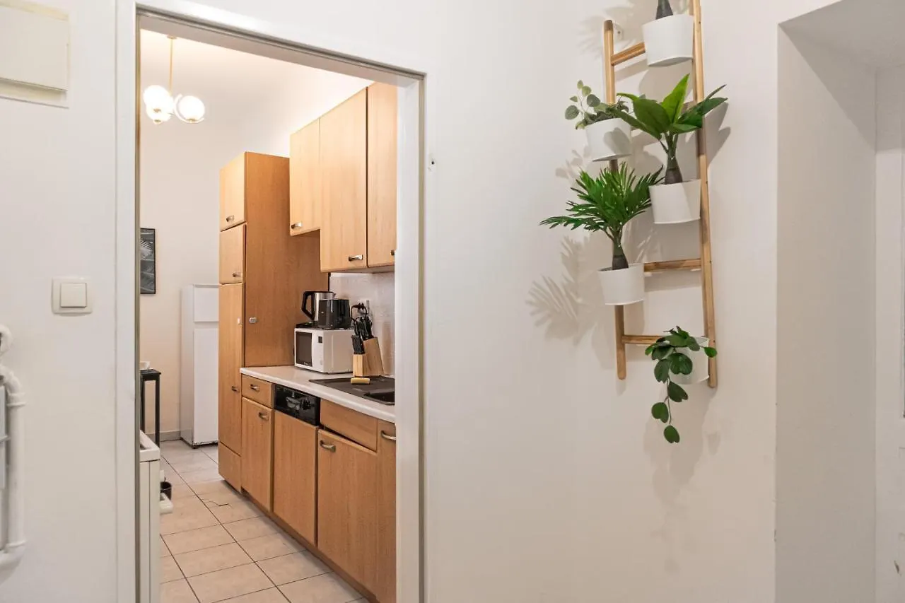 Apartment Inviting 2Br Shared Apt - Centrally Located Vienna Austria