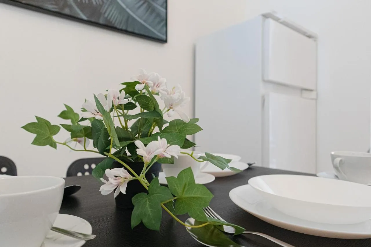 Apartment Inviting 2Br Shared Apt - Centrally Located Vienna