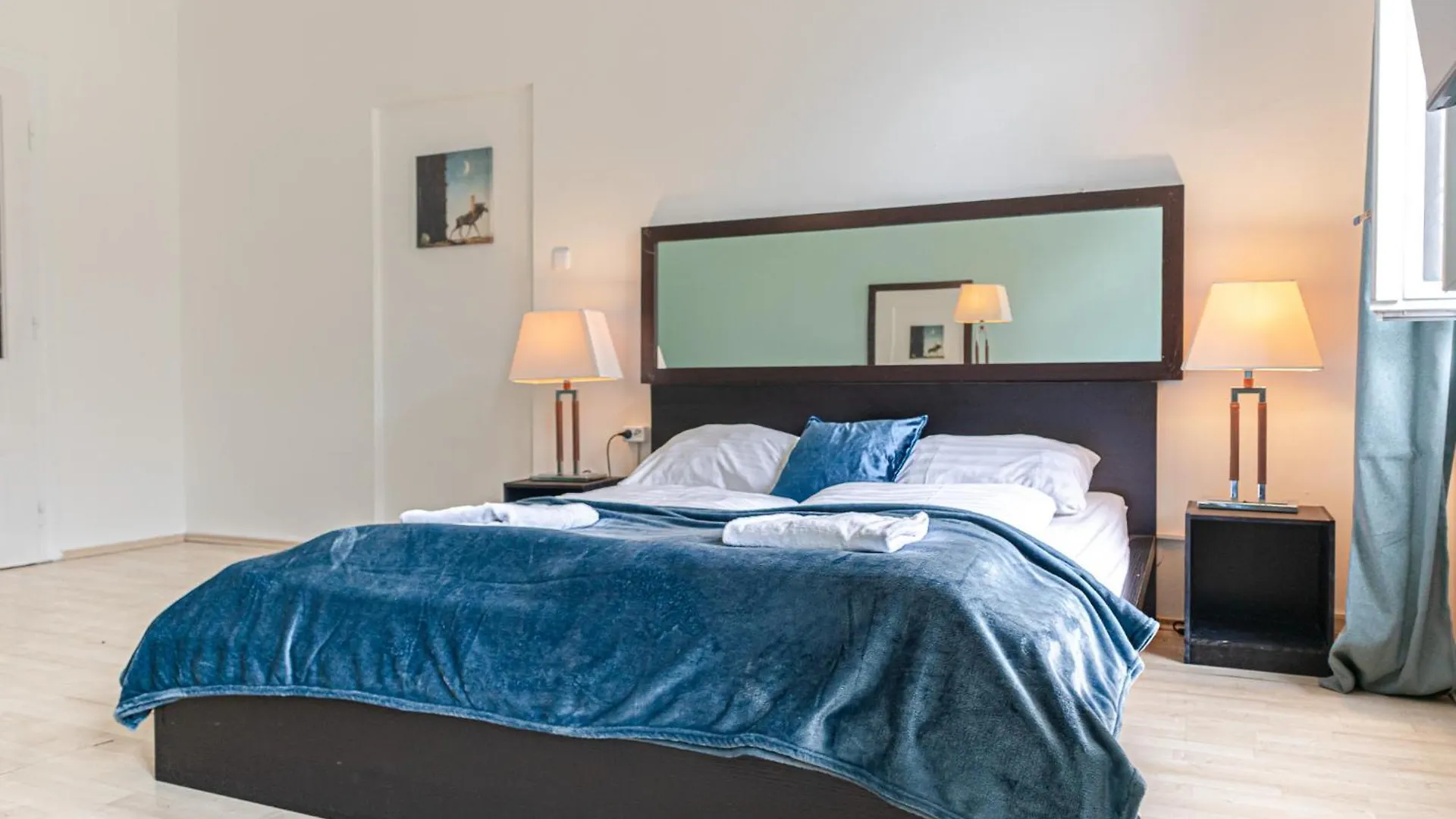 Inviting 2Br Shared Apt - Centrally Located Vienna